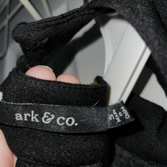 ARK & Co. Black and Gold Beaded Romper size Small Back cut out Super Sexy - Picture 2 of 6